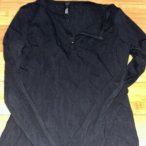 Skins black shirt